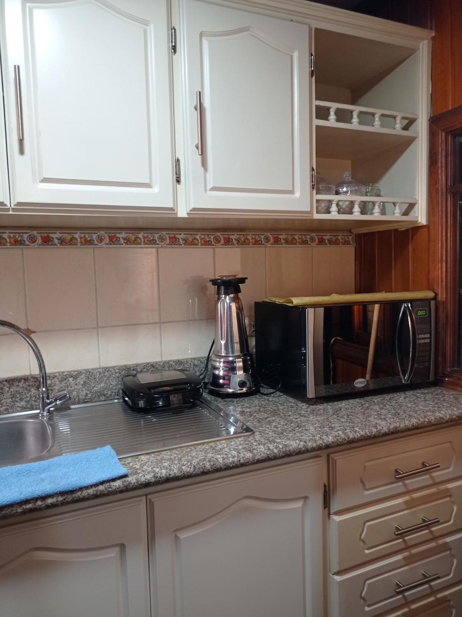 Apartament Apartamento Independiente Cerca De Muchos Lugares Cuenca Zewnętrze zdjęcie